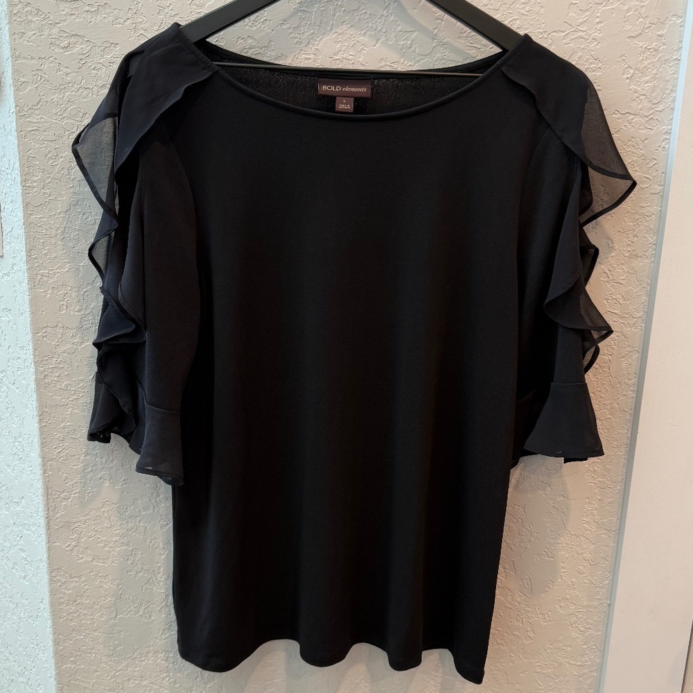 BOLD Elements Size Large Cold Shoulder Black Blouse